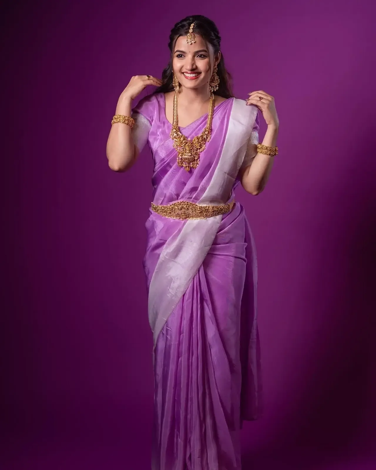 Indian Television Actress Siri Hanumanth in Traditional Violet Saree